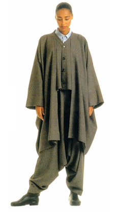 Костюм Ширин Гилд по мотивам афганских и иранских мужских одеяний